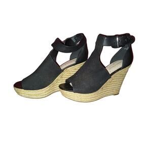 Marc Fisher Women's Heels Size 8.5